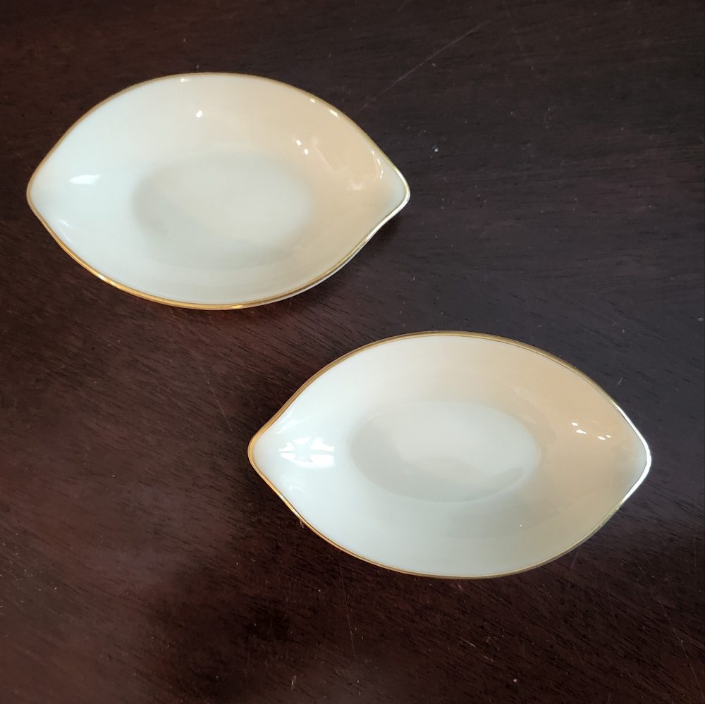 2 Lenox Butter Pat Dishes